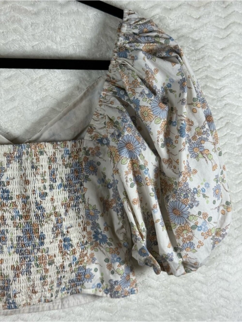 Floral Puff-Sleeve Crop Top - Picture 6 of 6